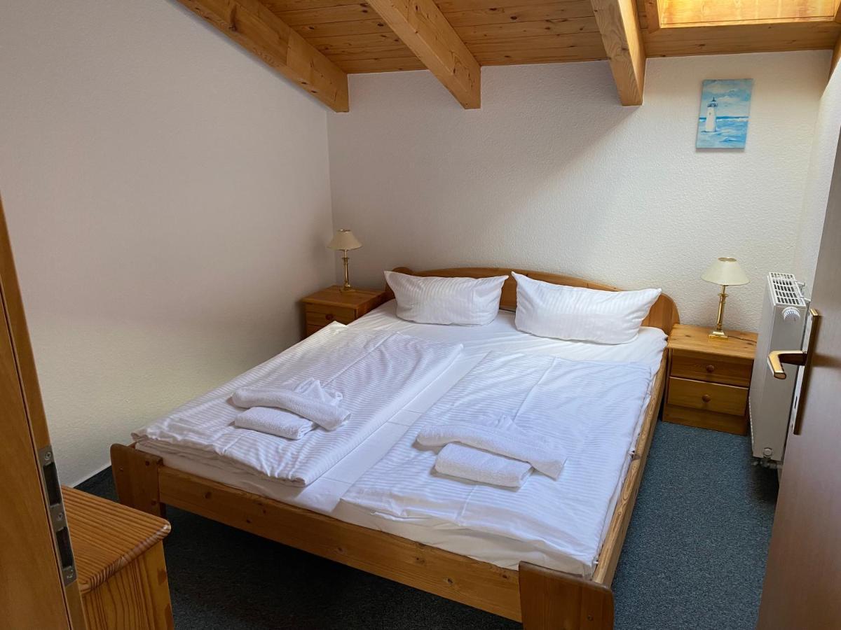 Haus Seewind Warnemuende Rostock Bagian luar foto